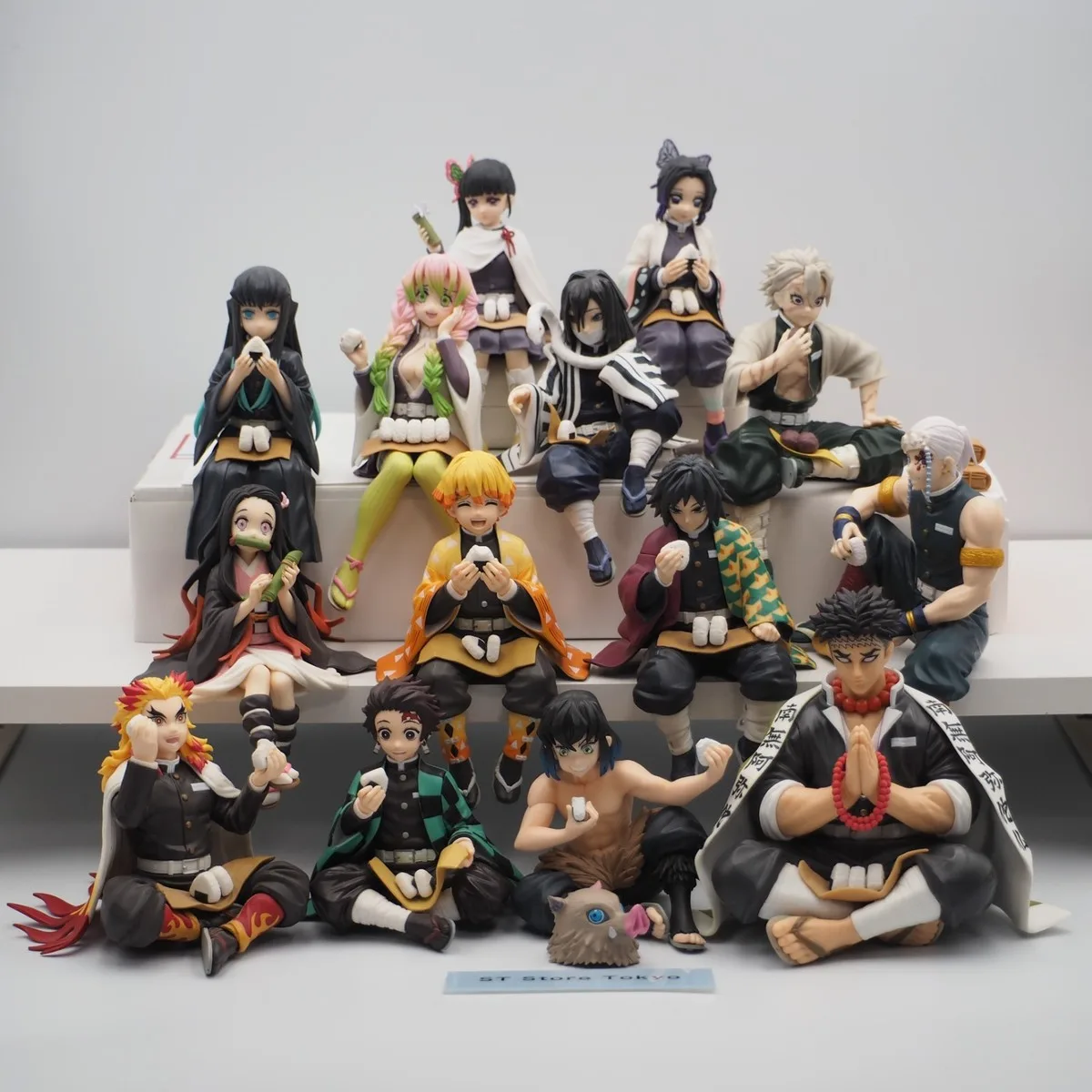 KIMETSU NO YAIBA FIGURE SITTING POSE 8-9CM - ALL CHARACTER
