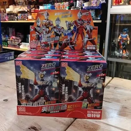 LDCX ZERO ULTRAMAN TRUE COLOR VOL 1 BB6IN1